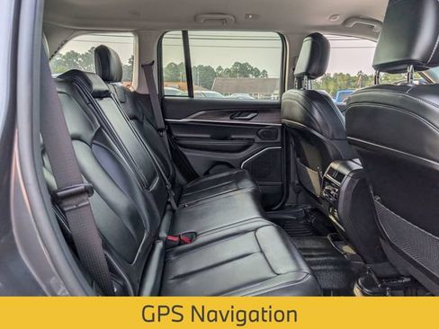Certified 2022 Jeep Grand Cherokee Limited w/ Trailer Tow Prep Group (B) RWD image 28