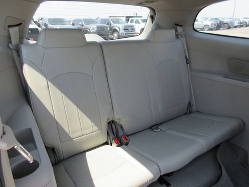 Certified 2017 Buick Enclave Leather FWD image 26