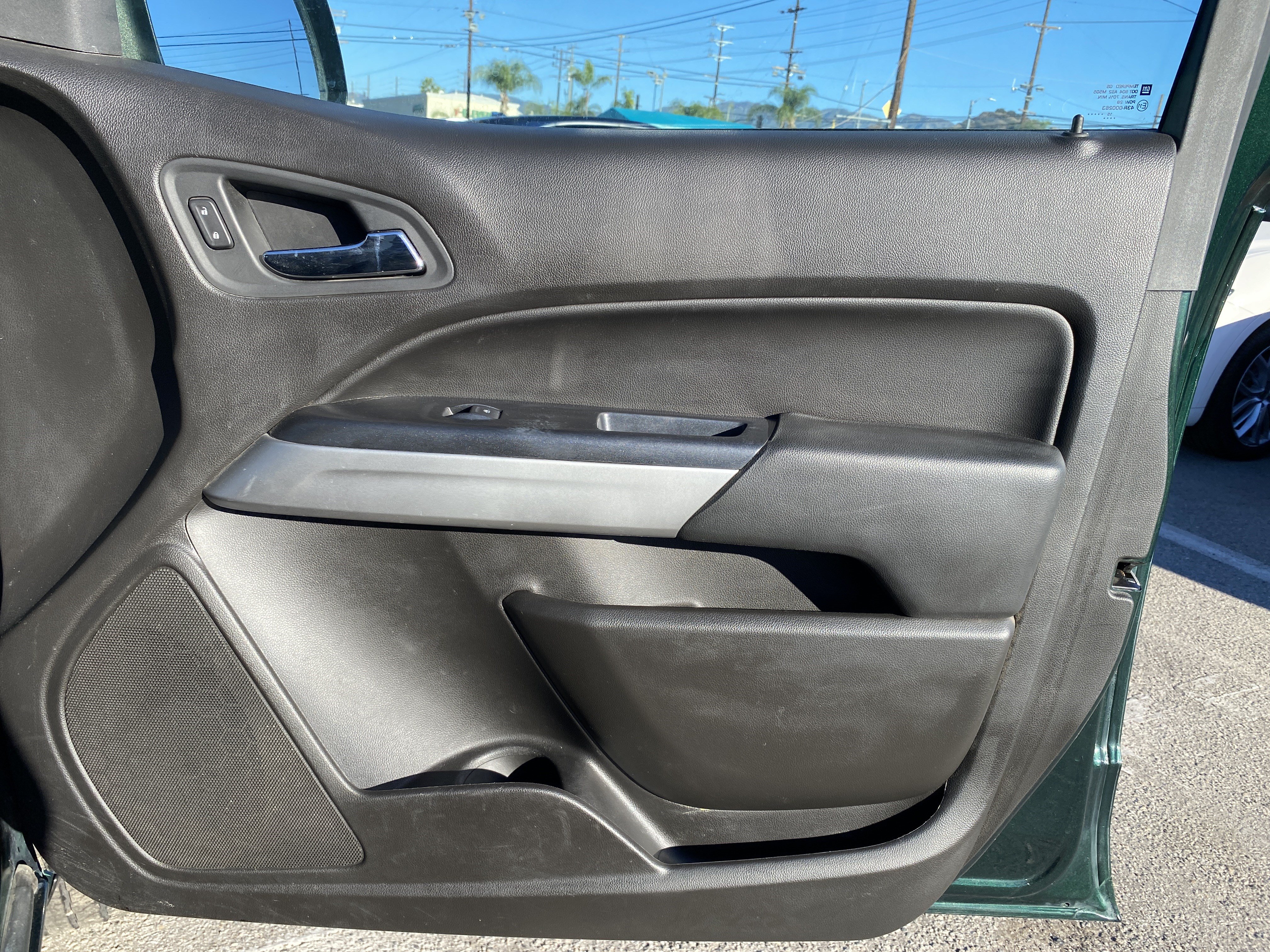 Used 2016 Chevrolet Colorado LT AWD/4WD image 23