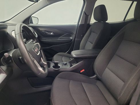 Used 2024 GMC Terrain SLE FWD image 17