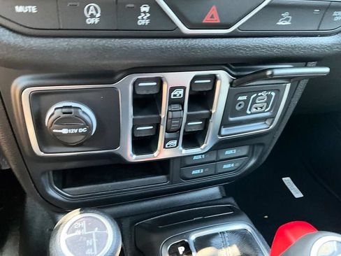 New 2026 Jeep Wrangler Unlimited Sport AWD/4WD image 21