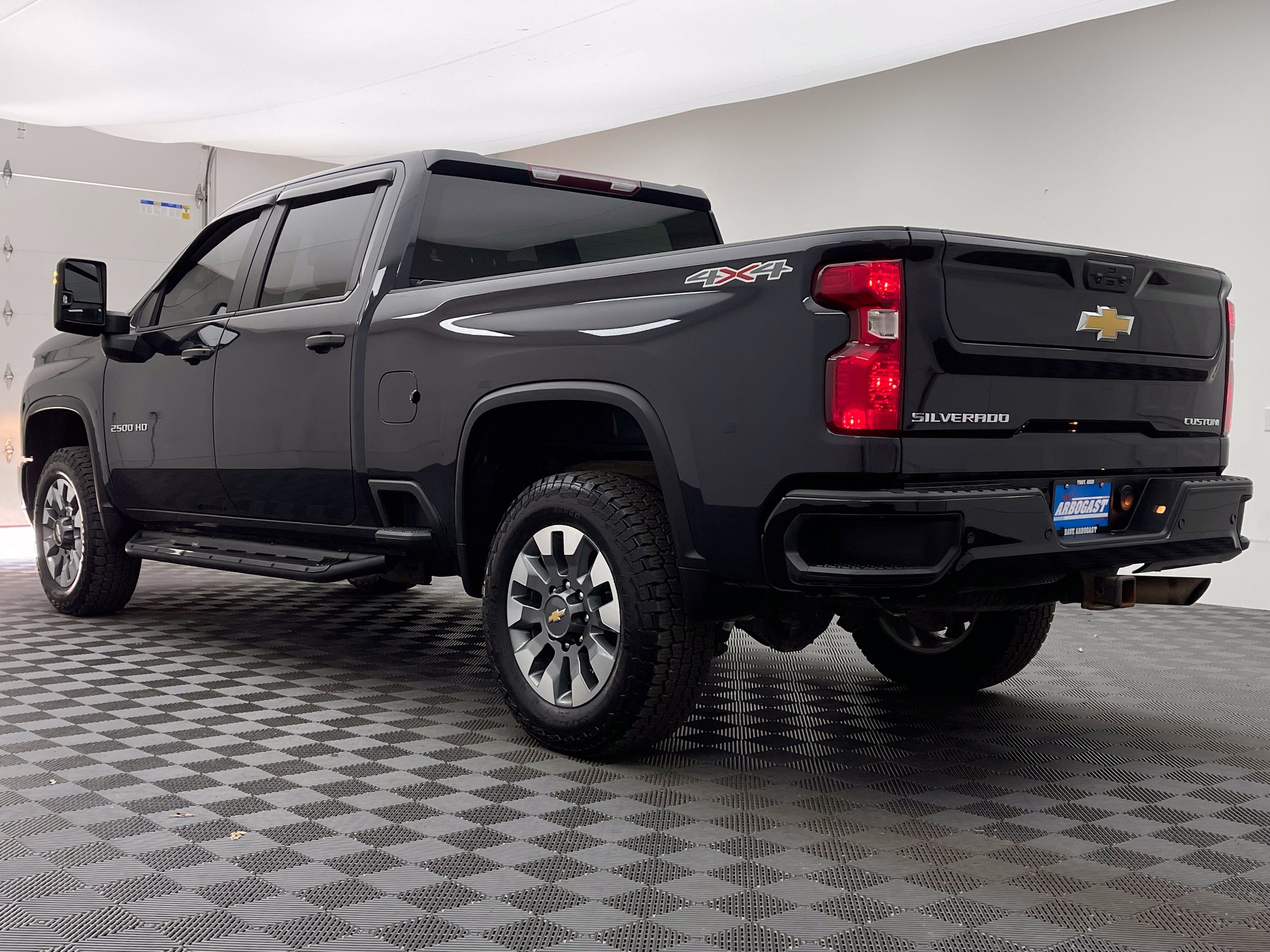 Used 2024 Chevrolet Silverado 2500 Custom w/ Custom Value Package AWD/4WD image 11