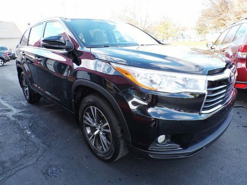 Used 2016 Toyota Highlander XLE image 8