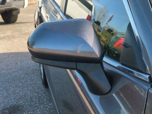 Used 2019 Toyota Camry LE image 12