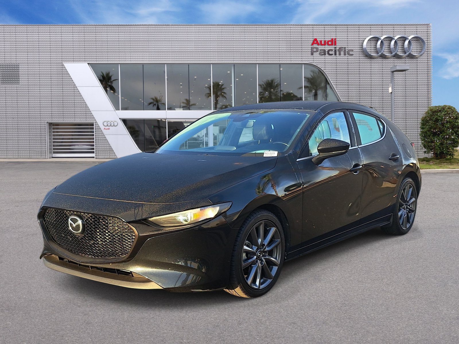 Used 2021 MAZDA MAZDA3 s FWD image 1