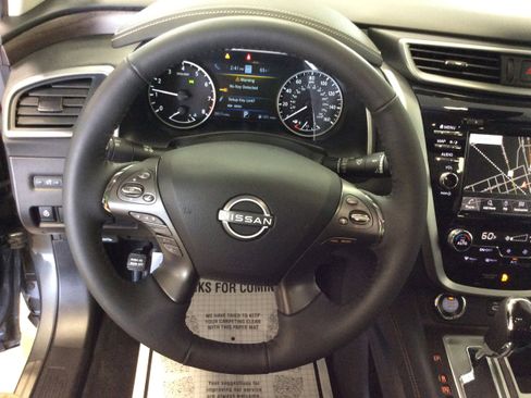 Used 2024 Nissan Murano Platinum w/ Cargo Package image 23