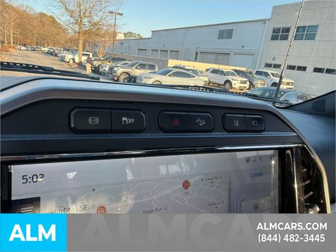 Certified 2022 Ford F250 Platinum w/ FX4 Off-Road Package image 18