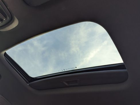 Certified 2024 Buick Envista Avenir image 22