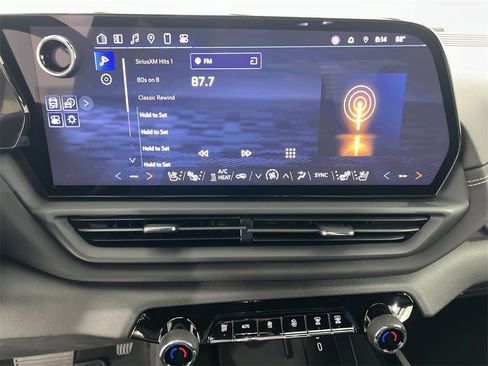 New 2025 Chevrolet Silverado EV LT image 12