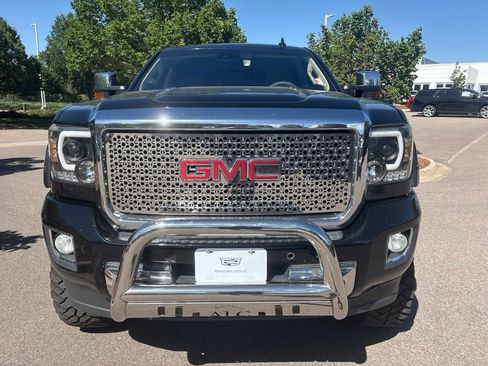 Used 2016 GMC Sierra 2500 Denali w/ Duramax Plus Package AWD/4WD image 8