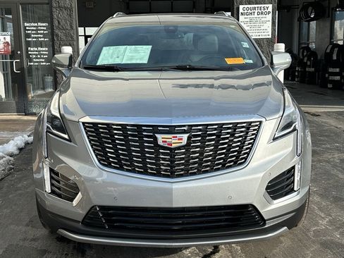 Certified 2025 Cadillac XT5 Premium Luxury image 2