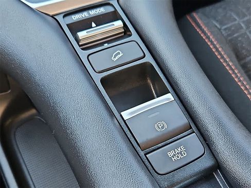 Certified 2025 Honda HR-V Sport image 21