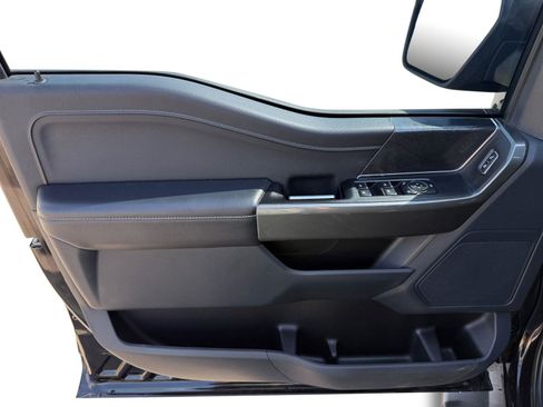 Used 2022 Ford F150 XLT w/ Equipment Group 301A Mid AWD/4WD image 9