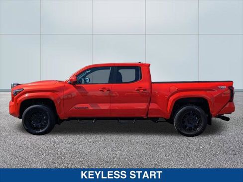 Used 2024 Toyota Tacoma TRD Sport image 2