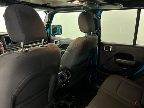 Used 2019 Jeep Wrangler Unlimited Sport S image 20