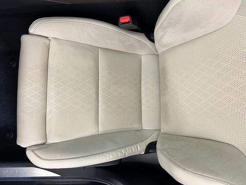 Used 2024 Lexus RX 350 w/ Convenience Package image 24