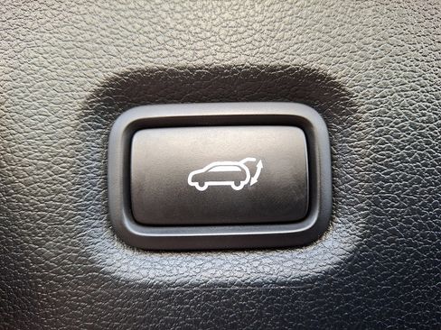 Used 2023 Hyundai Santa Fe Calligraphy w/ Cargo Package image 31