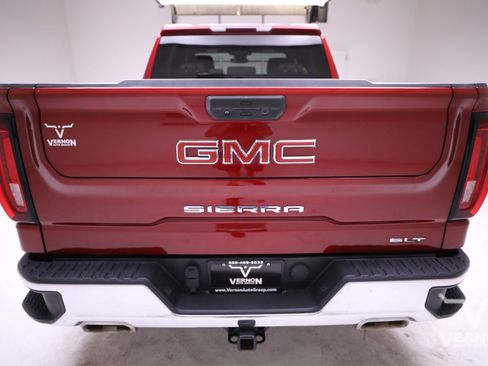 Used 2022 GMC Sierra 1500 SLT w/ X31 Off-Road Package image 4