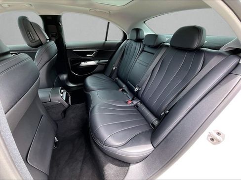 Certified 2025 Mercedes-Benz E 350 Sedan image 28