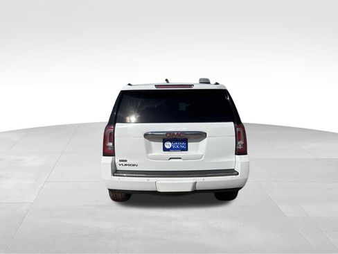 Used 2020 GMC Yukon Denali AWD/4WD image 7