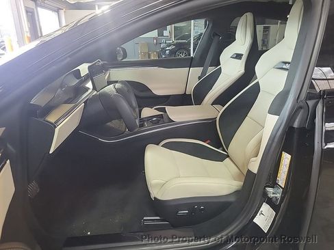 Used 2026 Tesla Model S Plaid AWD/4WD image 2
