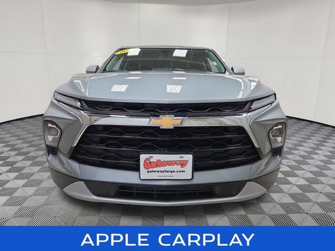 Used 2025 Chevrolet Blazer LT AWD/4WD image 4