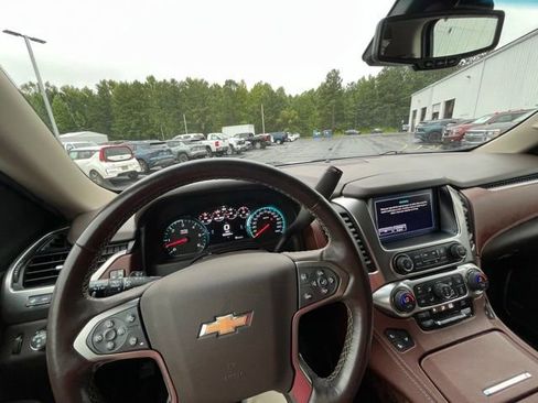 Used 2019 Chevrolet Tahoe Premier image 20