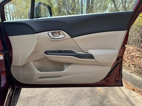 Used 2012 Honda Civic LX image 9