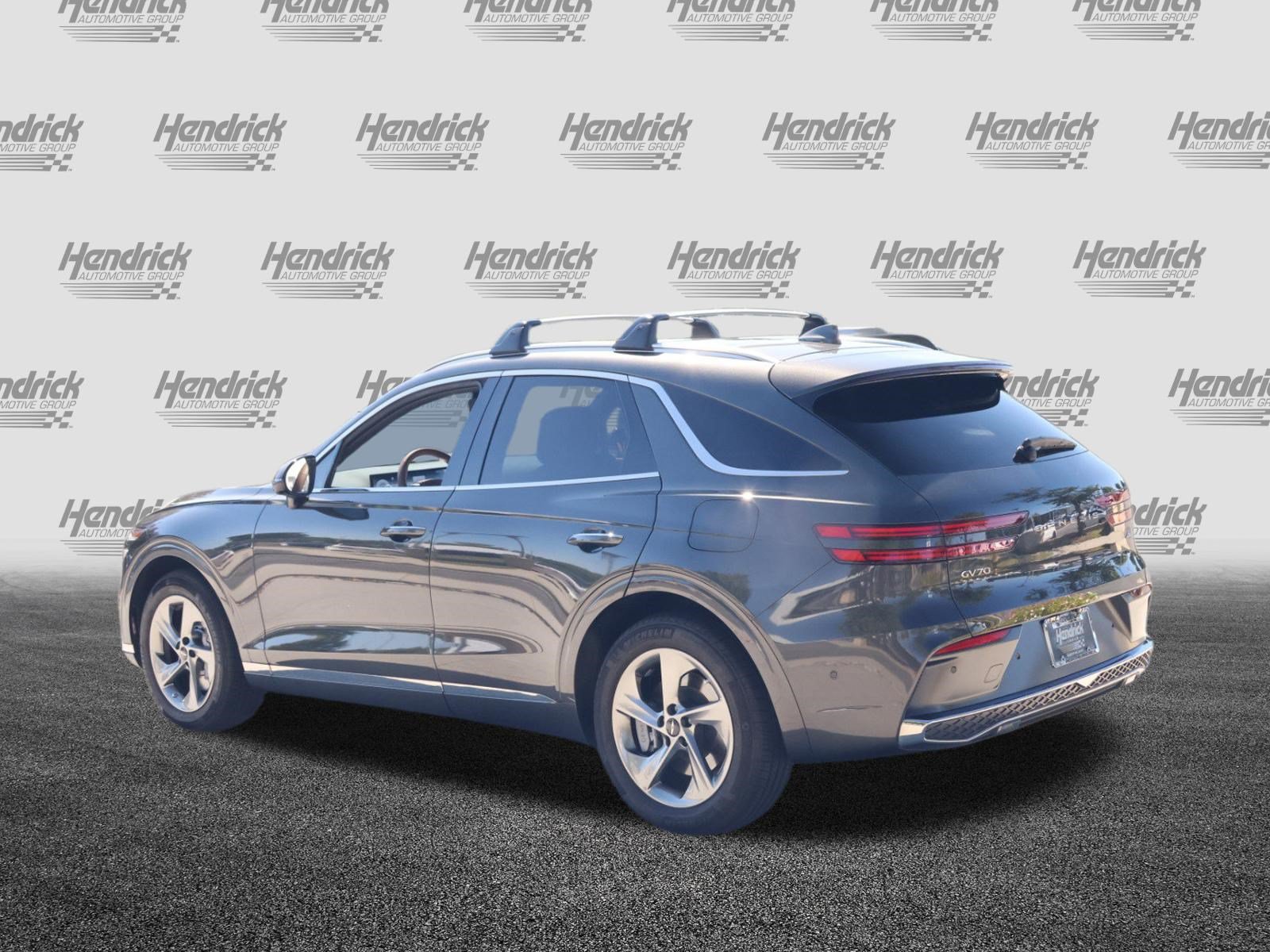 Used 2026 Genesis GV70 2.5T Advanced AWD/4WD image 7