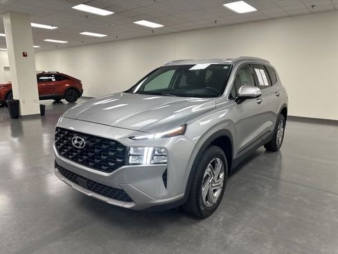 Used 2023 Hyundai Santa Fe SEL AWD/4WD image 3