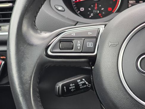 Used 2016 Audi Q3 2.0T Prestige AWD/4WD image 32