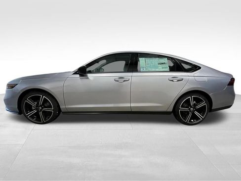 New 2026 Honda Accord SE image 2