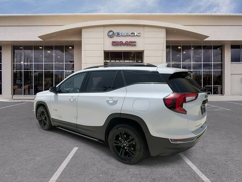 Certified 2022 GMC Terrain AT4 w/ Infotainment Package II AWD/4WD image 10