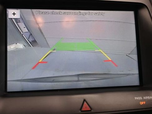 Used 2018 Ford Taurus SEL w/ Equipment Group 201A AWD/4WD image 14