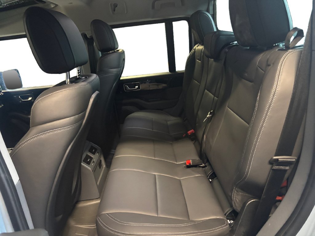 Used 2025 INEOS Grenadier Quartermaster AWD/4WD image 13