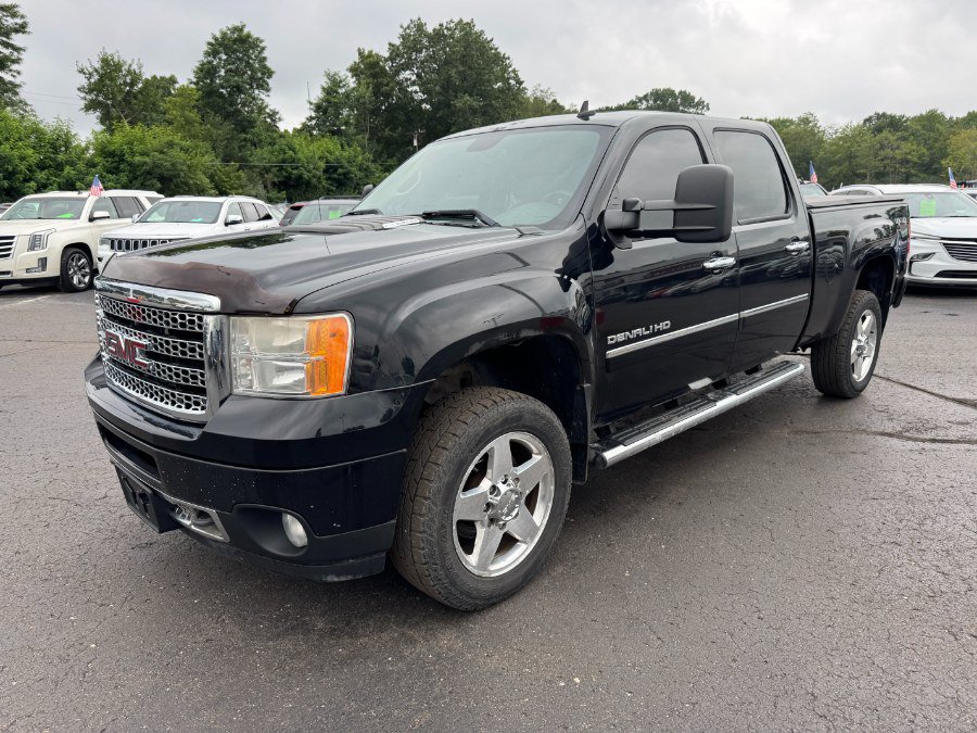 Used 2013 GMC Sierra 2500 Denali AWD/4WD image 1