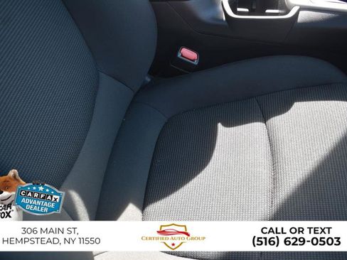 Used 2025 Toyota RAV4 LE image 18