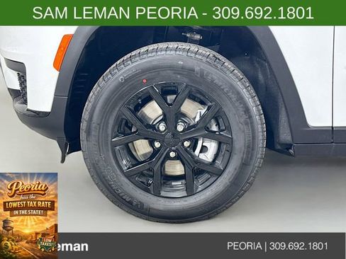 New 2025 Jeep Grand Cherokee L Altitude image 31