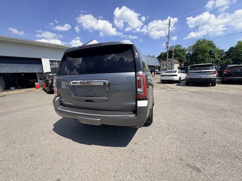 Used 2019 GMC Yukon XL Denali w/ Denali Ultimate Package AWD/4WD image 36