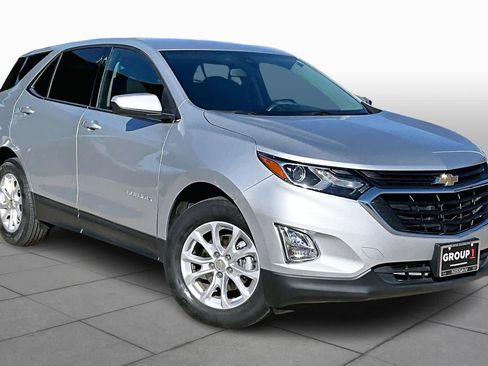 Used 2020 Chevrolet Equinox LT image 2