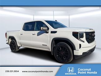 Used 2022 GMC Sierra 1500 Elevation video 1