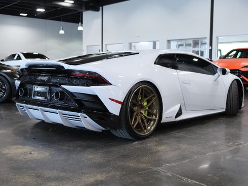 Used 2021 Lamborghini Huracan EVO AWD/4WD image 6