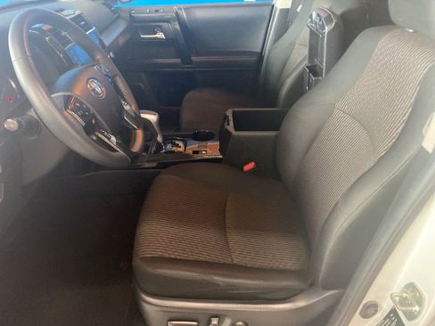 Used 2024 Toyota 4Runner TRD Off-Road image 8