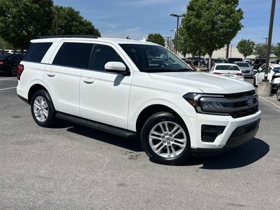 Used 2024 Ford Expedition XLT