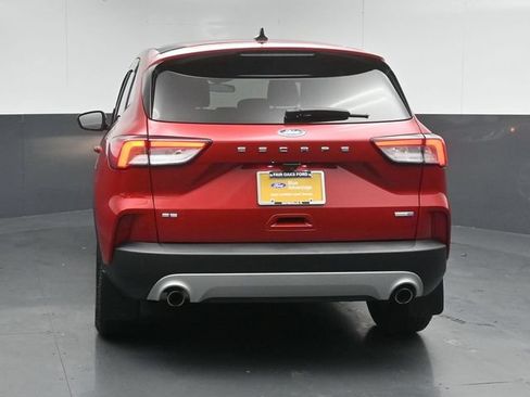 Used 2020 Ford Escape SE AWD/4WD image 2