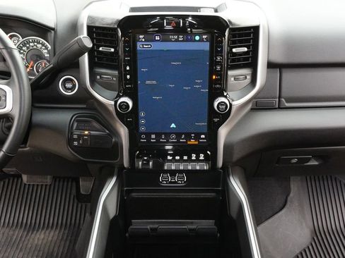 Used 2024 RAM 2500 Big Horn w/ Night Edition image 18