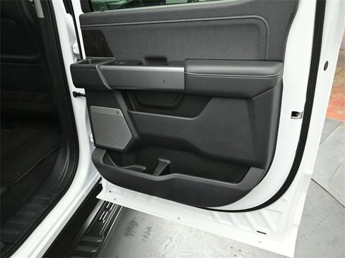 Used 2025 Ford F250 Lariat w/ Lariat Ultimate Package image 25
