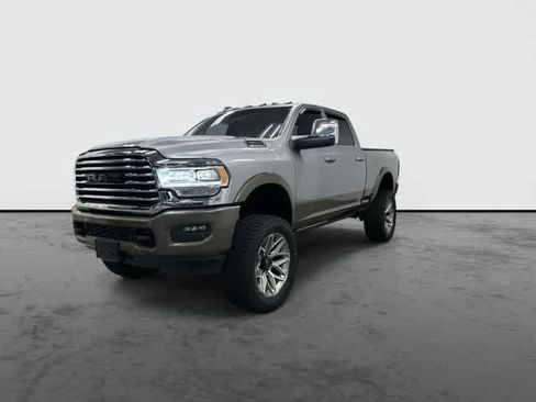 Used 2024 RAM 2500 Limited AWD/4WD image 7