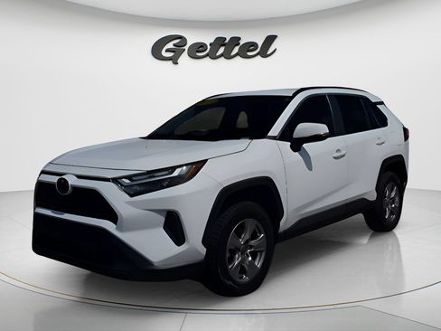 Used 2024 Toyota RAV4 XLE FWD image 1