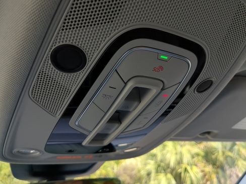 Certified 2025 Audi Q8 Premium Plus w/ Premium Plus Package image 20